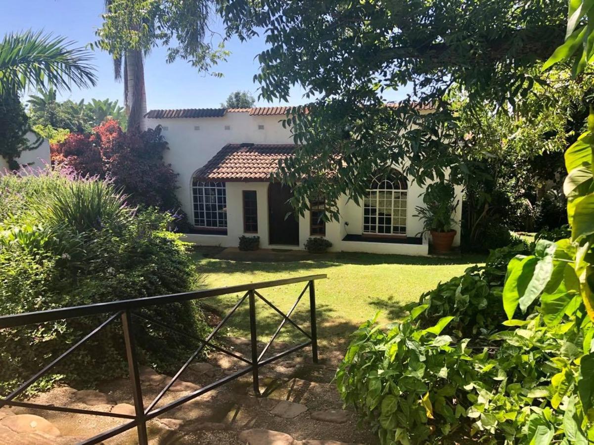 Affittacamere The Bardolino Artists Retreat Mbombela Esterno foto